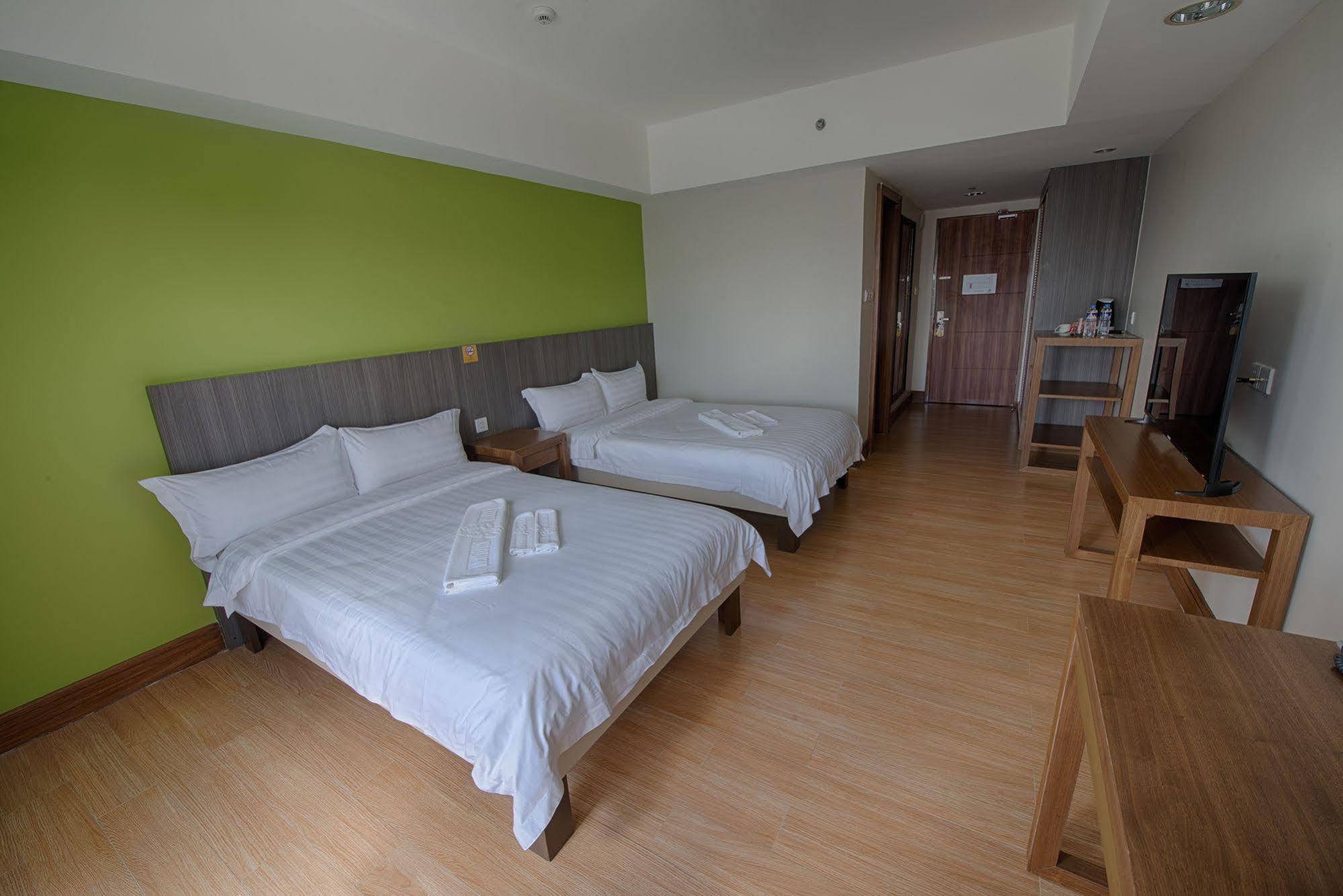 Newtown Plaza Hotel Baguio City Extérieur photo